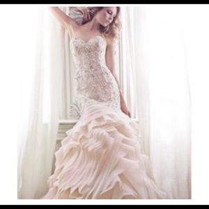Romantic Mermaid Wedding Gown/blush/sz 12